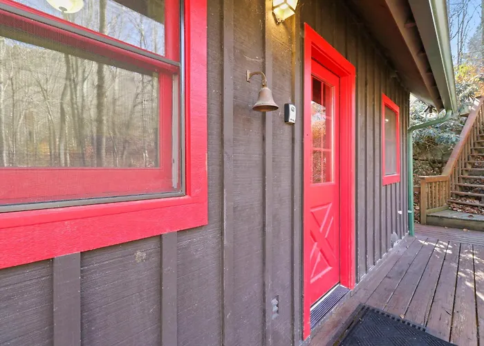 128 West Pond Creek Rd By Carolina Stays