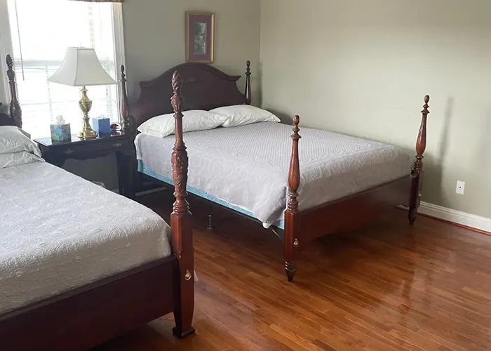 Downtown Abode In The Heart Of The Bourbon Trail