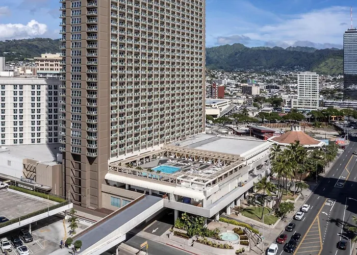 Ala Moana Condo Hotel
