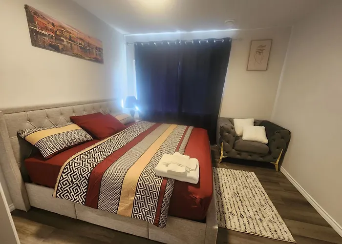 Cozy One Bedroom In Airdrie