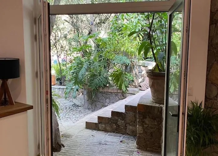 Comfortable Loft And Great Location