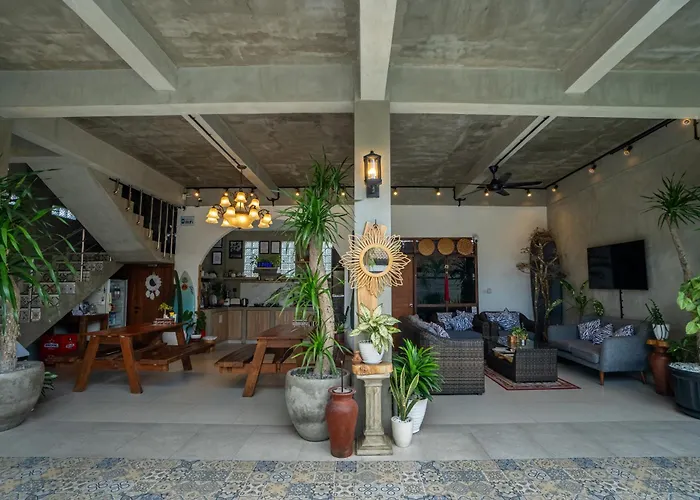 The Breeze Stay And Surf Canggu Bali