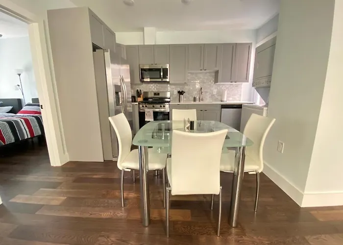 Modern 2Br Direct Bus To Manhattan & Times Sq