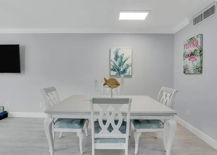 Sailfish Suites - 12 - Waterfront Lodging