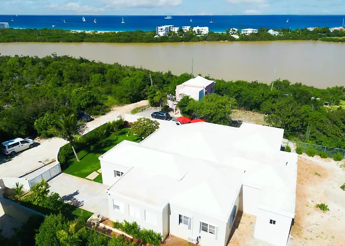 Chalet Genesis