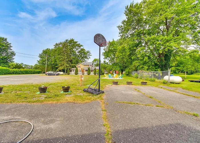 Seneca Falls Apartment ~ 3 Mi To Cayuga State Park