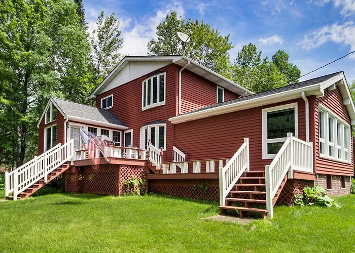 Duluth Lake House - Walk To Beach & Boat Ramp!