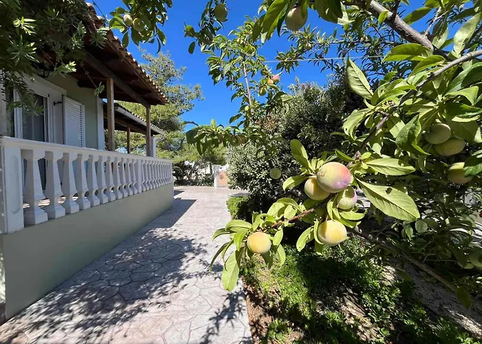 Villas Margaris