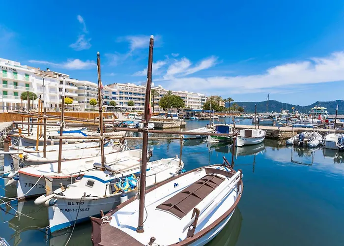 Awesome Home In Cala Bona