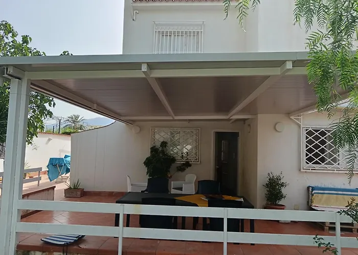 Villa Chiara 200 Mt Da Mare Spiaggia Libera Sabbia