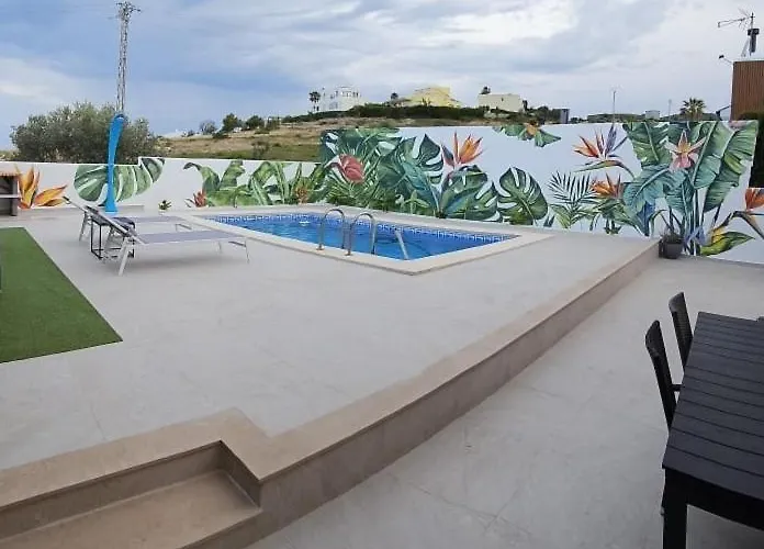Chalet Edy Con Piscina
