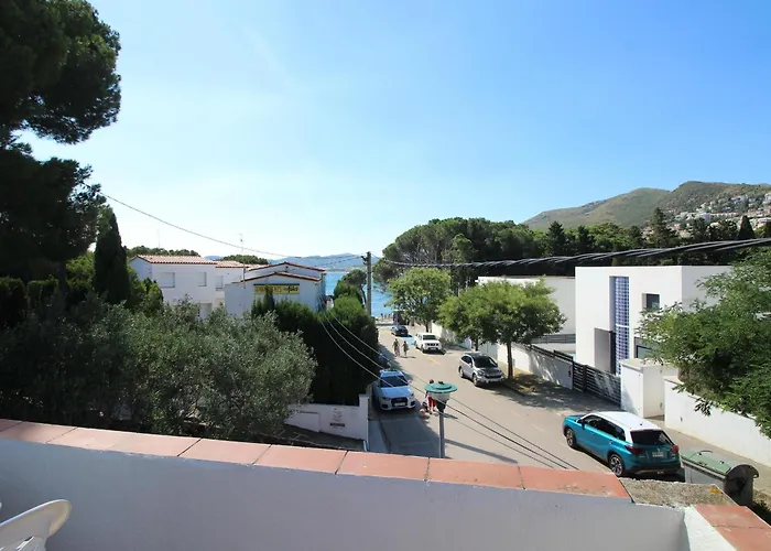 Villa Spacieuse Avec Jardin Pres De La Plage