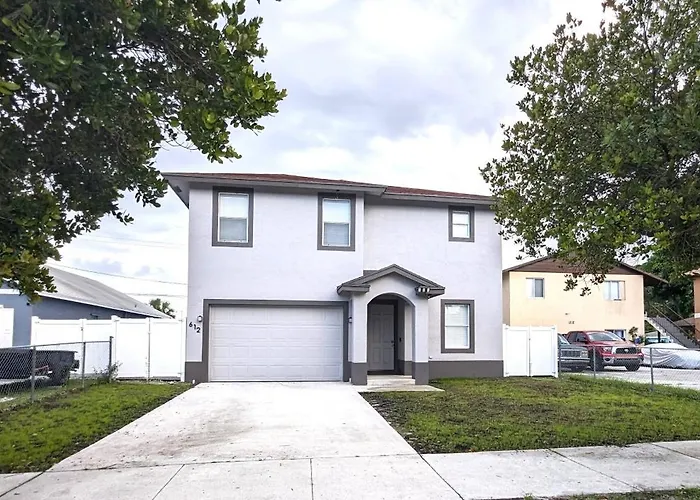 Rent W Palm Beach