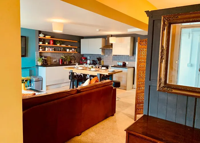 Vibrant Beachfront Folkestone Getaway