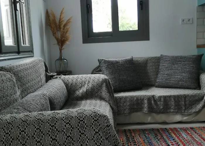 Perivoli House