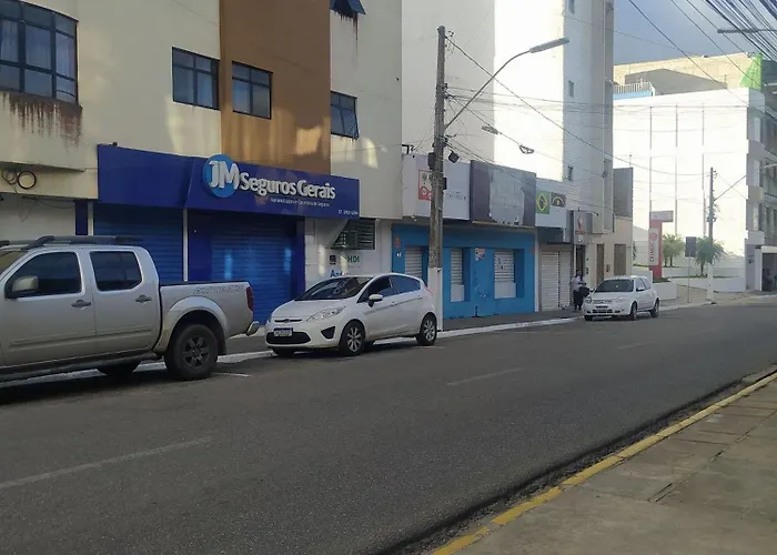 Kitnet ótima localização em Garanhuns (103)
