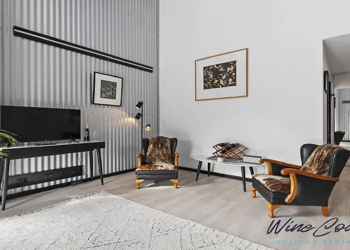 The Cubby House By Wine Coast Holiday Rentals