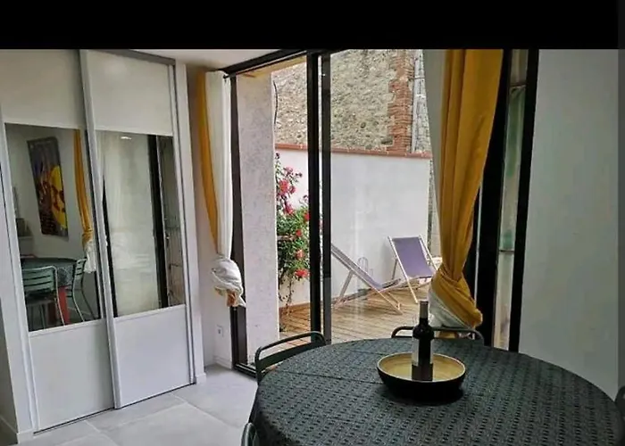 Duplex Refait A Neuf Dans Vieille Batisse