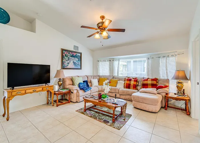 Port Charlotte Home ~ 3 Mi To Beach & Harbor!