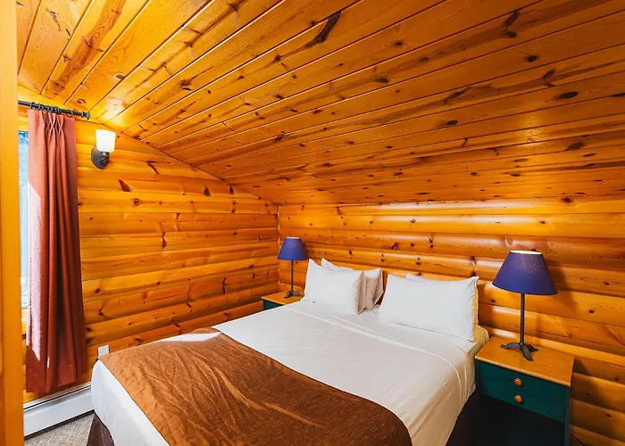 Overlander Mountain Lodge