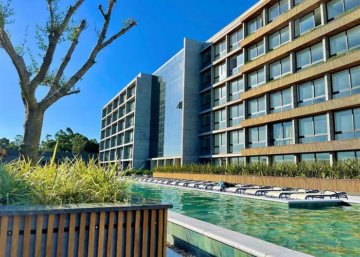 Livin' Resort Home - 215/1