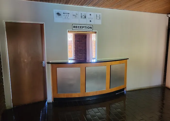 Emangunini Guest House