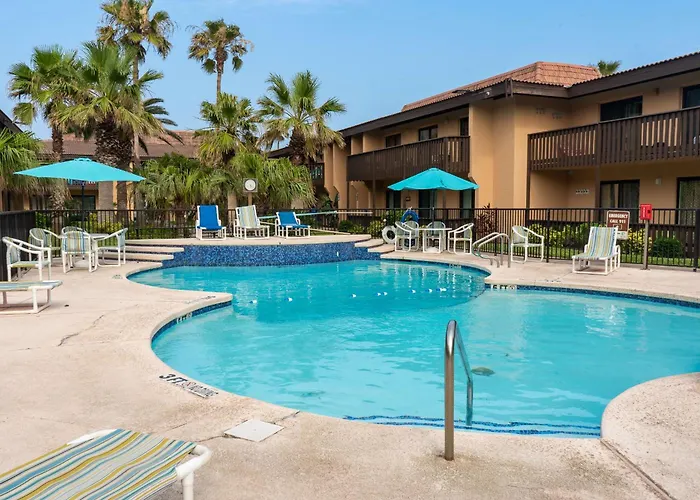 Kingfishers Retreat Serene 1Br Escape With Balcony 207