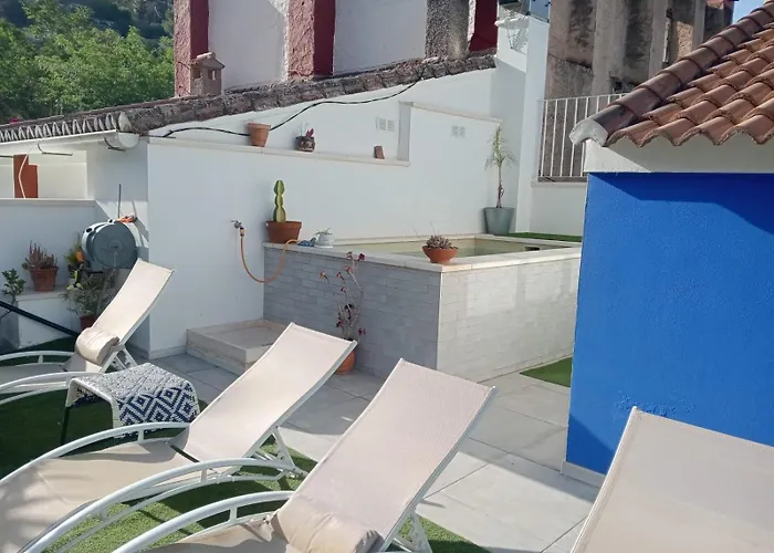 El Nido Del Chorro