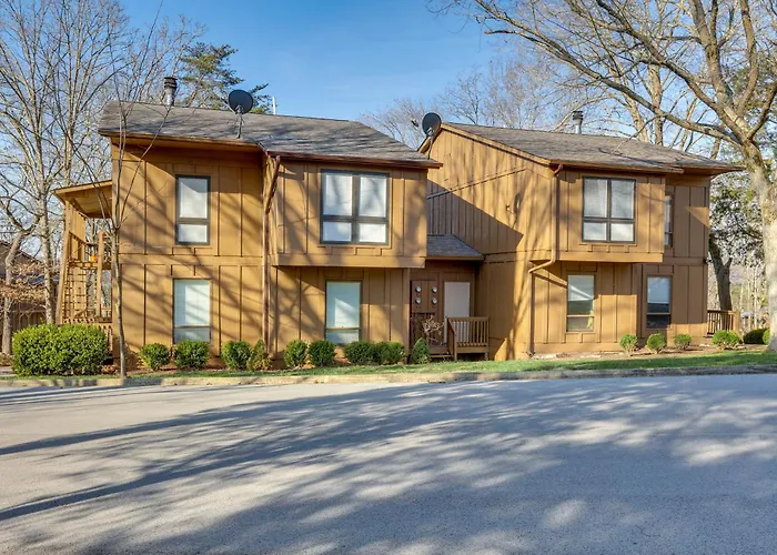 Lake Cumberland Resort Condo W/ Direct Lake Access