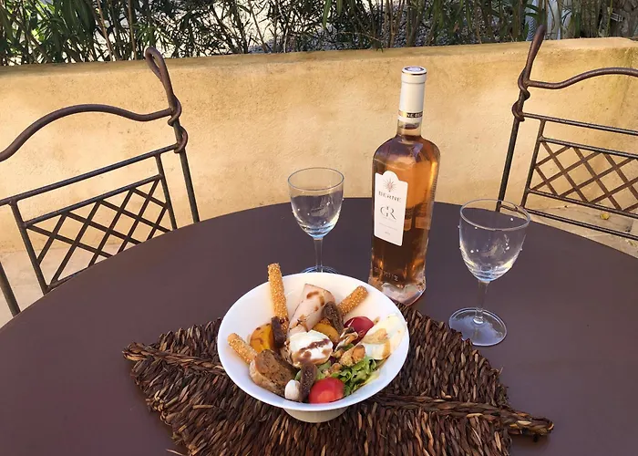 Le Cocon De Provence