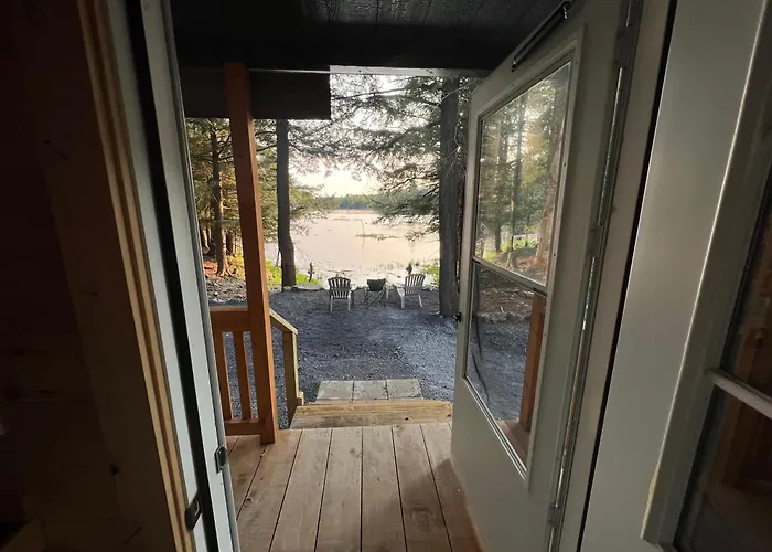 Harrisville Love Shack