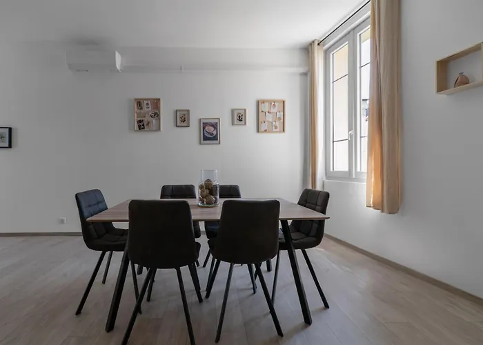 Le Ravy - Appartement Design, 2 Chambres, Centre Ville