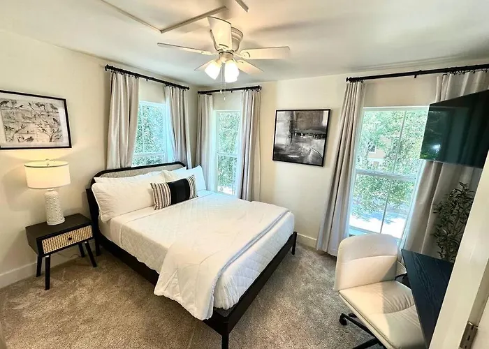 Cute And Cozy Comfy Birds Junior Cottage - 1 Mile To Dwntn Ocean Springs, Near Beach With Golf Cart