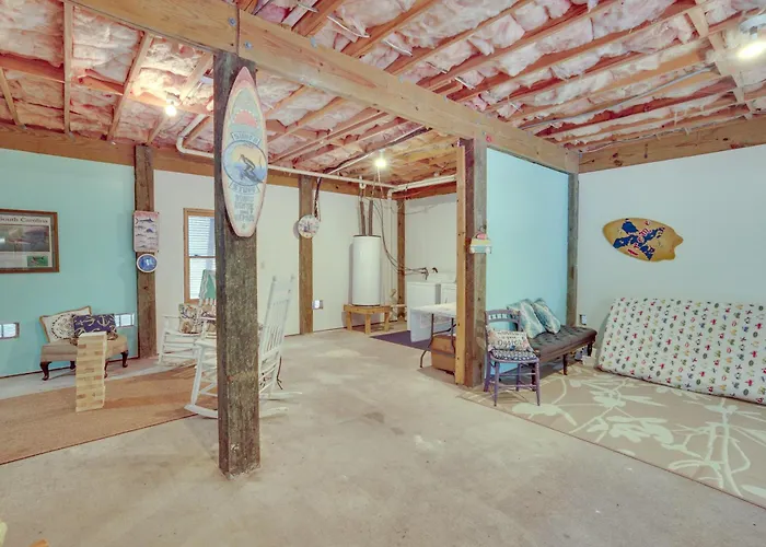 Near Edisto Beach State Park: Home W/ Lanais!