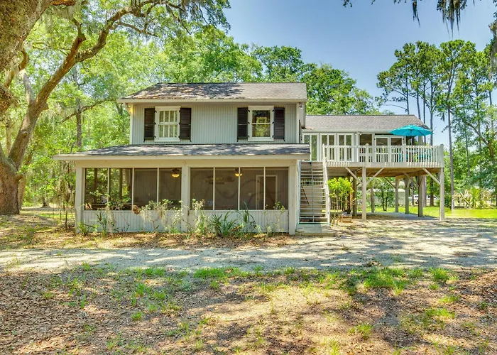 Near Edisto Beach State Park: Home W/ Lanais!