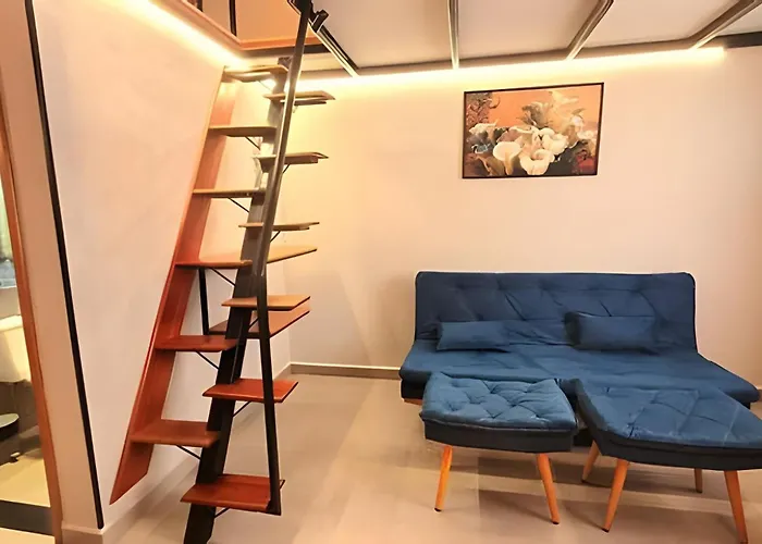 Laguna Lofts