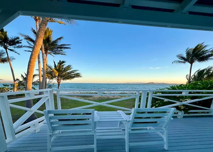 On The Beach, Seaview'S, Bowen Beach House