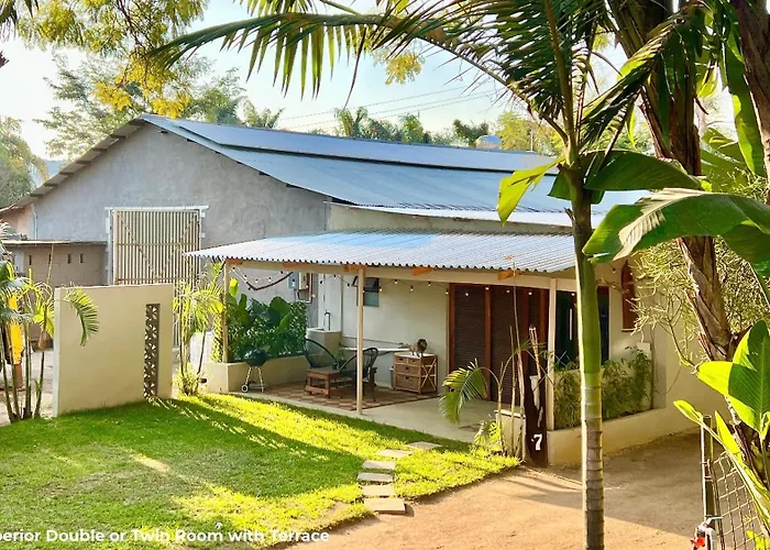 Loerieroep Estate - Mountainview Selfcatering Accommodation Nelspruit