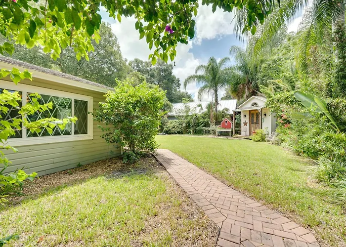 Walk To Historic District! Mt Dora Cottage