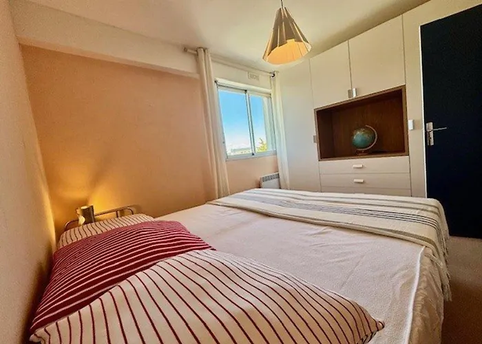 Quiberon - Appartement 2 Pers. 57M² Proche Plage, Parking Et Animaux Admis