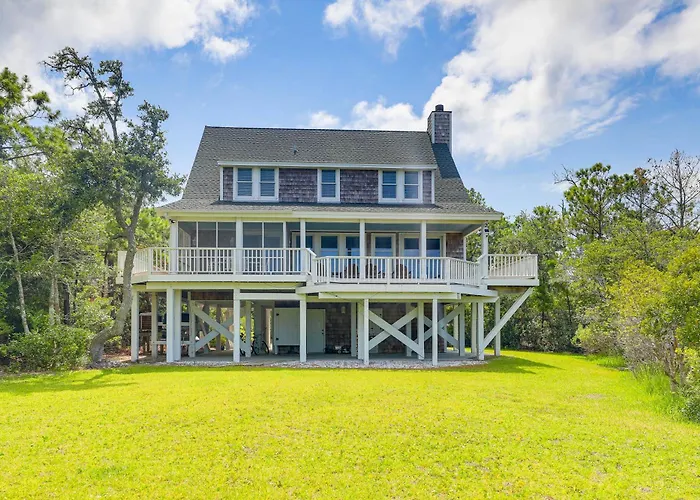 Waterfront Home W/ Screened Porch & Sunsets