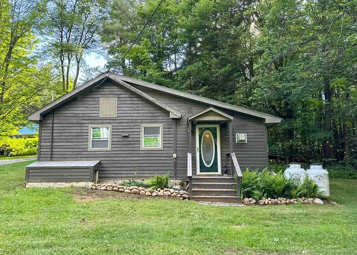 1 Mi To Brantingham Lake: New York Getaway!