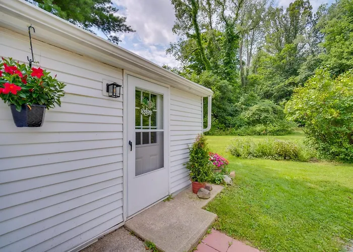Chagrin Falls Cottage 2 Mi To Town