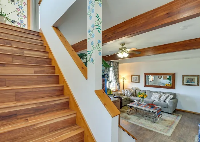 Sunset + Ocean Views: Serene Camano Escape