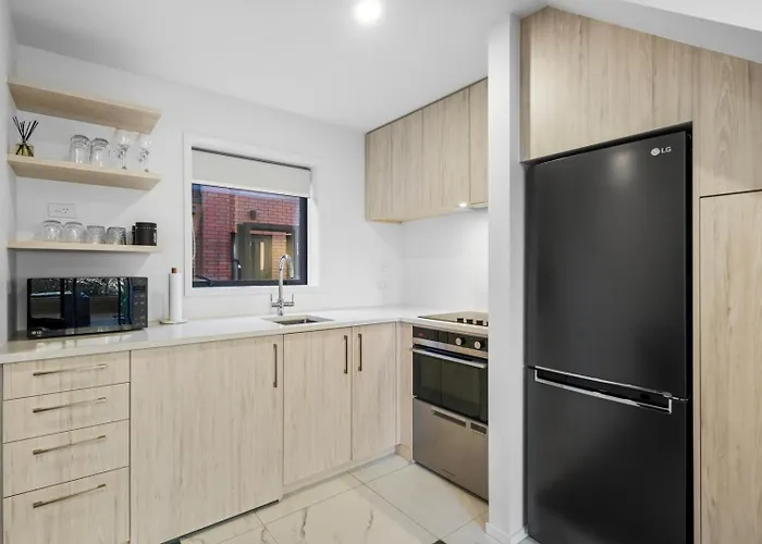 Stylish And Sleek City Stay