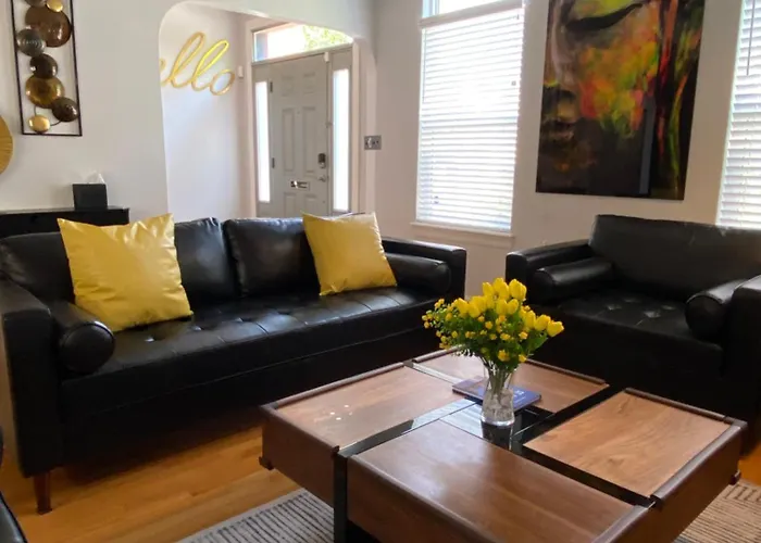 Ma Maison Soulard Prime Location!