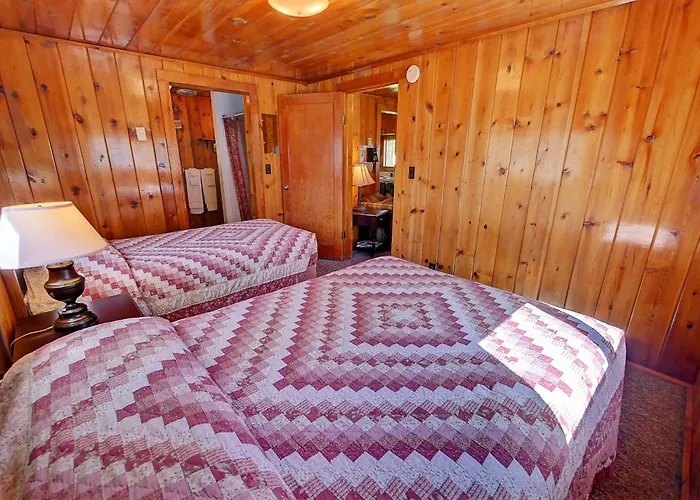 Idle A While Cabins