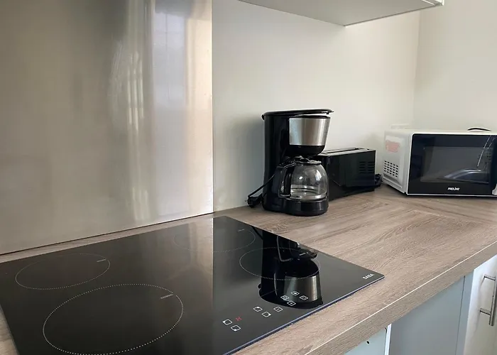 Appartement Recent, Proche Centre Ancien