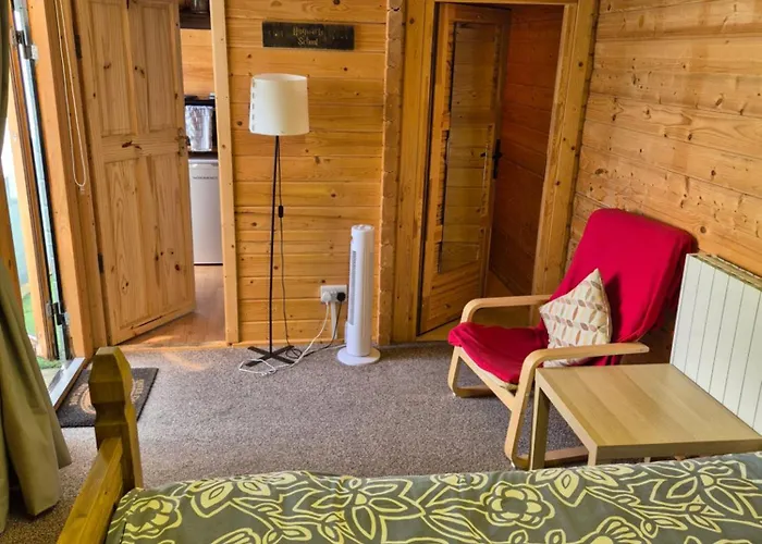 17B Db Airbnb