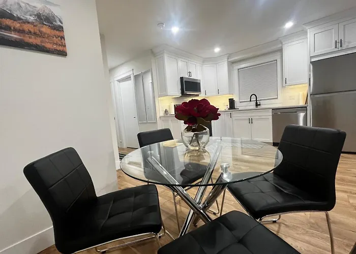 City Modern Apartment